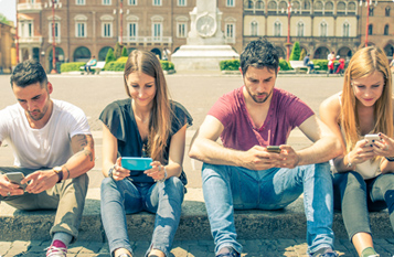 在线超级轰炸电话网页版